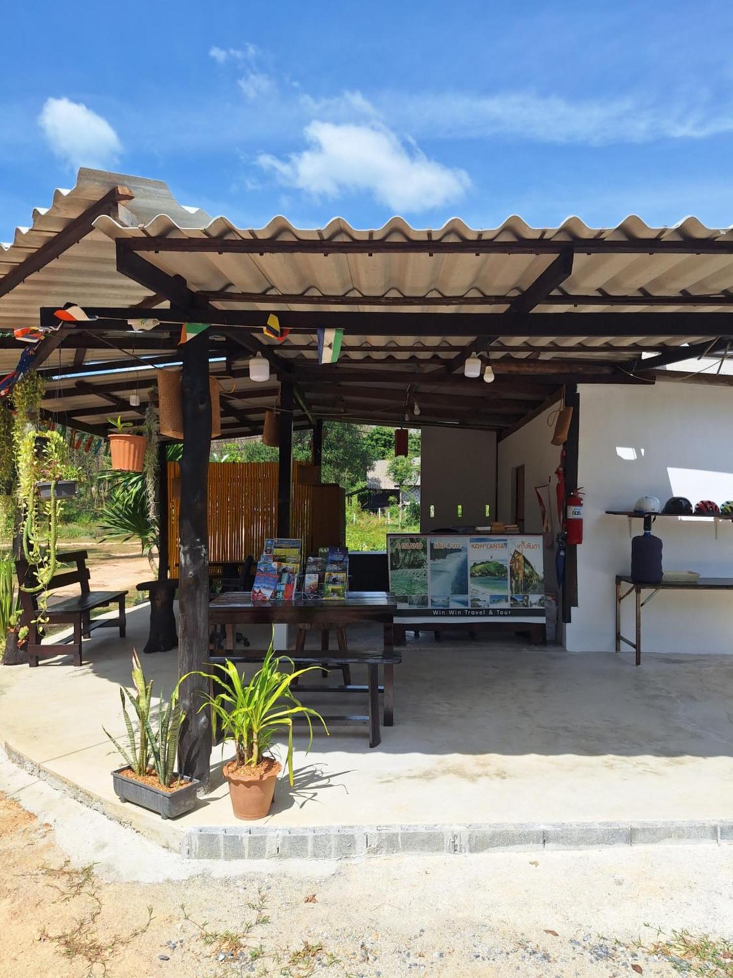 Lanta Happy House Hotel Ko Lanta Exterior foto