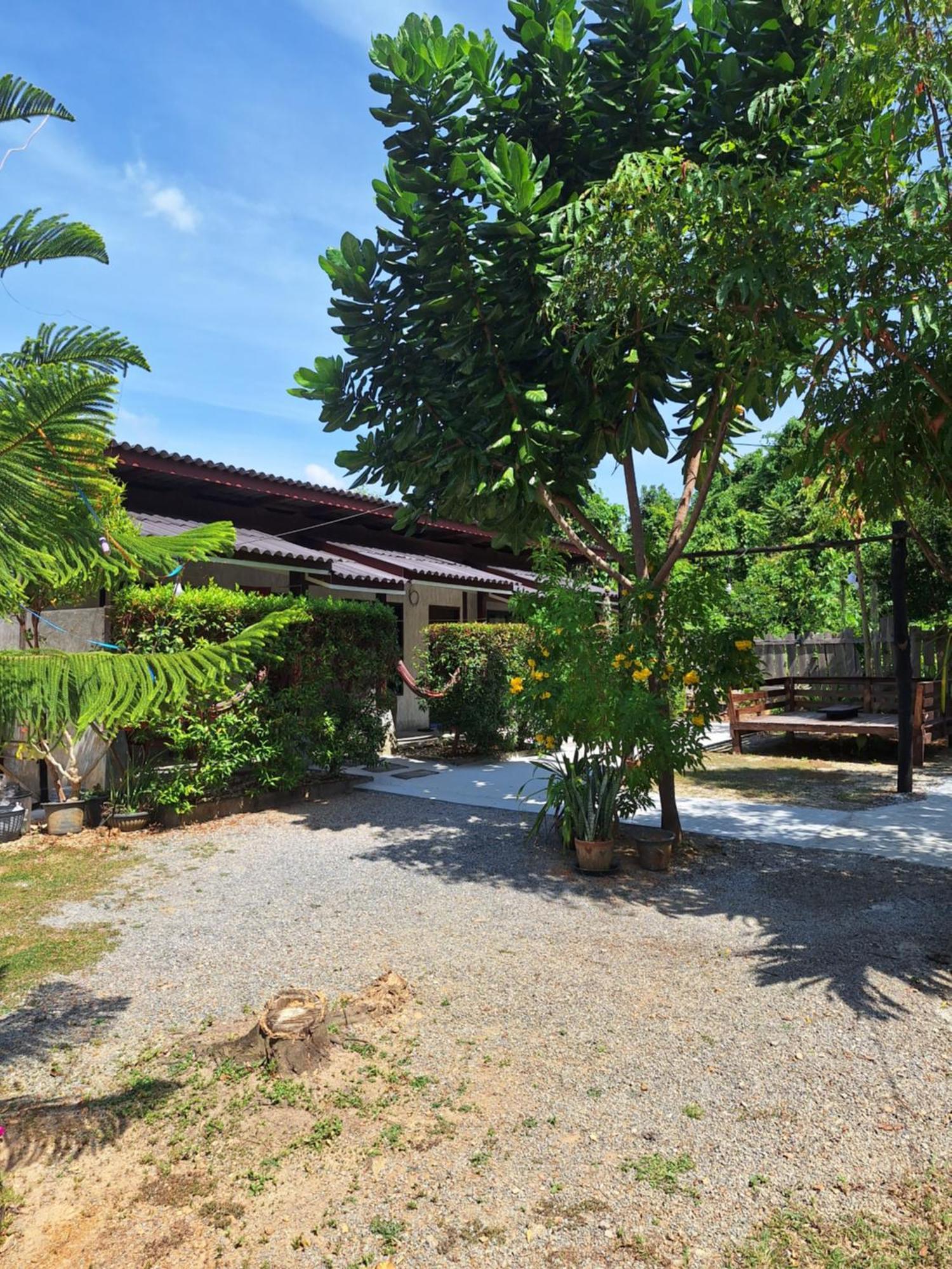 Lanta Happy House Hotel Ko Lanta Quarto foto